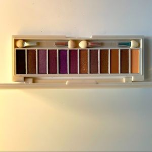 BH cosmetic 💋 “Enhancing Eyes” 12 Color Palette